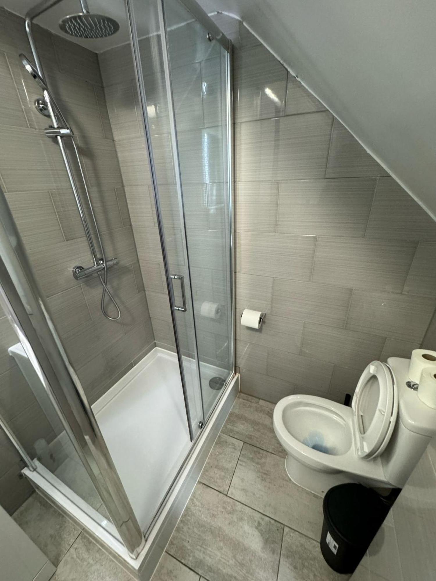 Willesden Green Budget Guesthouse London Exteriör bild