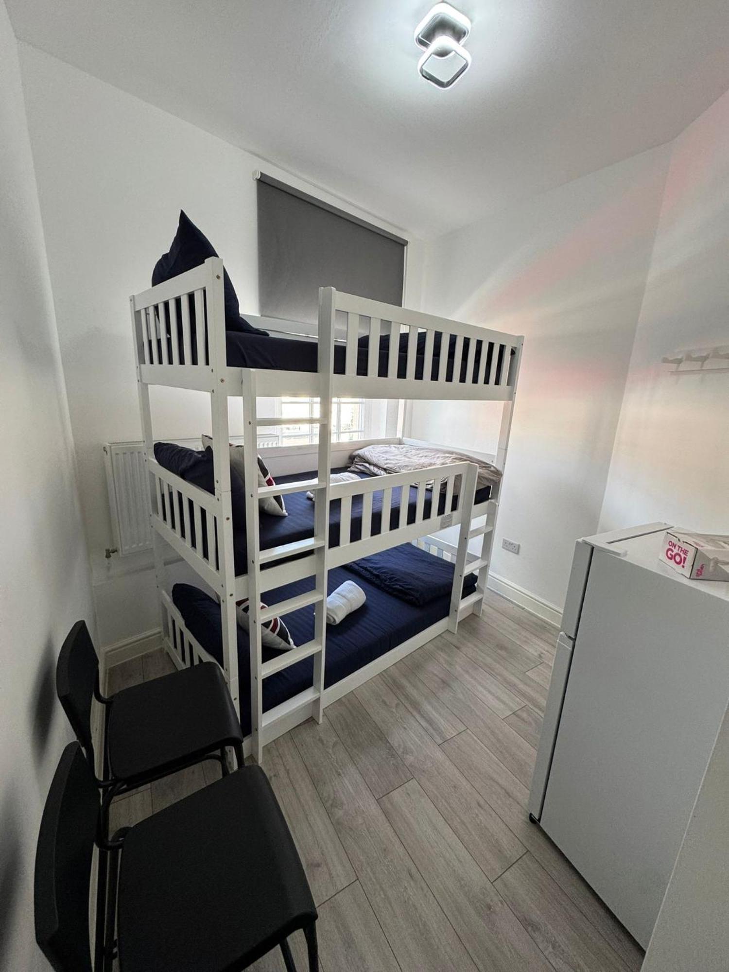 Willesden Green Budget Guesthouse London Exteriör bild